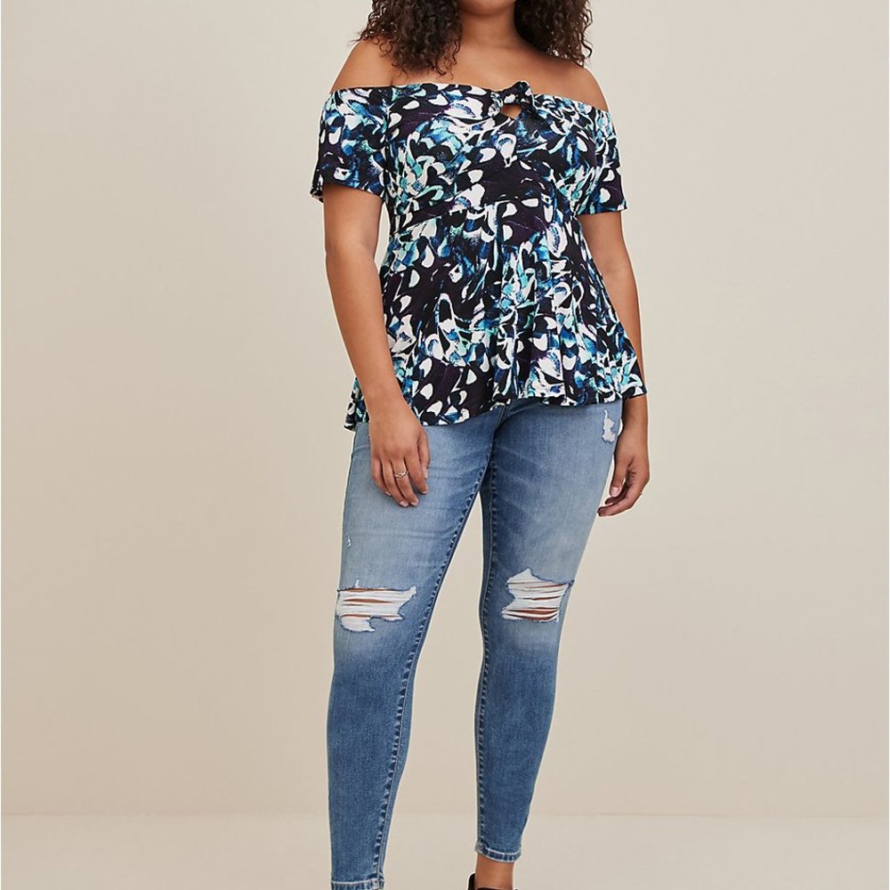 Torrid Top 5X 6X Off- Shoulder Babydoll Floral Knotted Super Soft Plus Shirt New - Picture 5 of 5